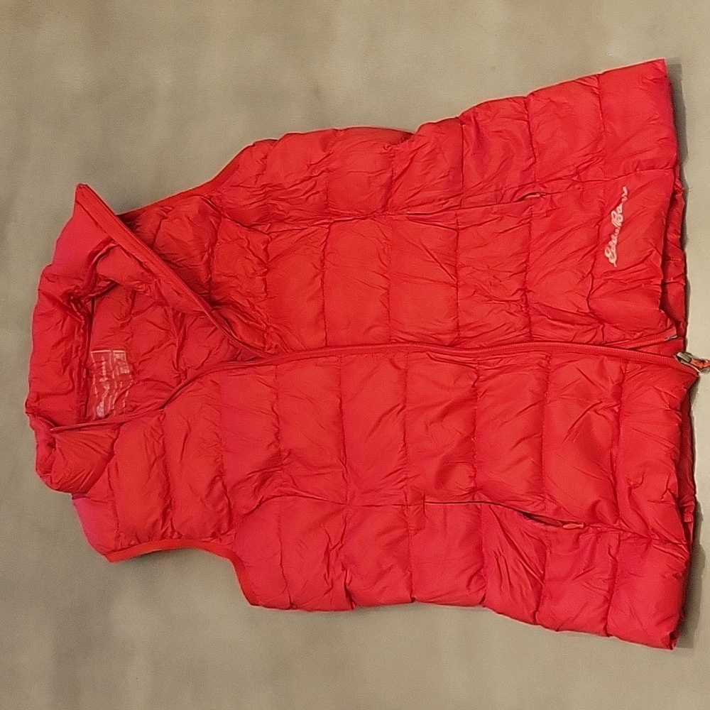 Eddie Bauer Down Puffer Vest Womens M EB 650 Full Zip Quilted Ruby Red